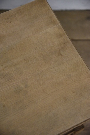 アンティーク　サイドテーブル　飾り台　フレンチ　剥離　１