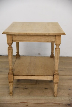 アンティーク　サイドテーブル　飾り台　フレンチ　剥離　２