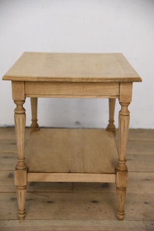 アンティーク　サイドテーブル　飾り台　フレンチ　剥離　２