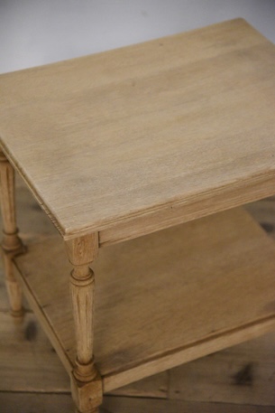 アンティーク　サイドテーブル　飾り台　フレンチ　剥離　２