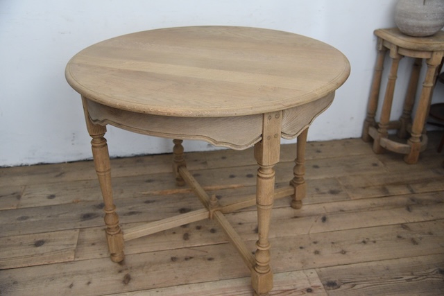 アンティーク　ラウンド　テーブル　サイドテーブル　剥離　フレンチ