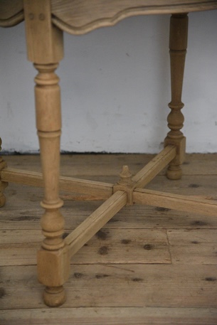 アンティーク　ラウンド　テーブル　サイドテーブル　剥離　フレンチ