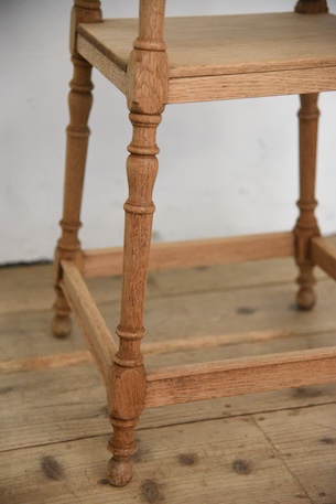 アンティーク　サイドテーブル　剥離　飾り台　ディスプレイ台　フレンチ