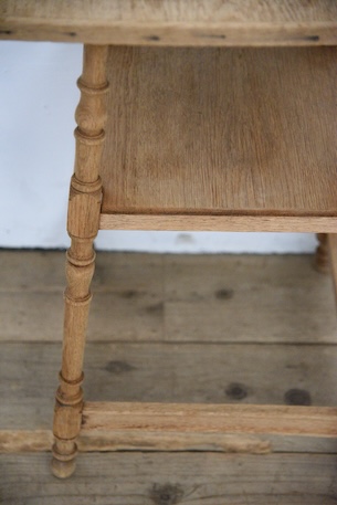 アンティーク　サイドテーブル　剥離　飾り台　ディスプレイ台　フレンチ