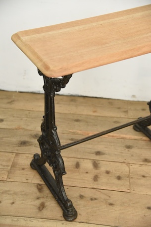 アンティーク　鉄脚　テーブル　サイドテーブル　カフェテーブル　フレンチ