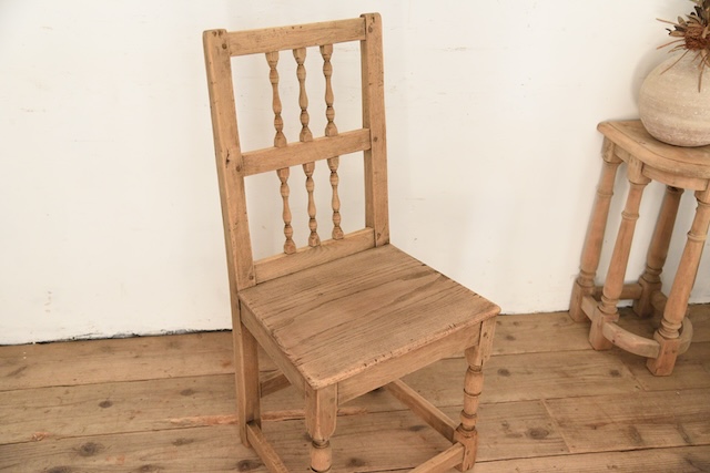 アンティーク　フレンチ　ダイニングチェア　剥離　ロレーヌ　３