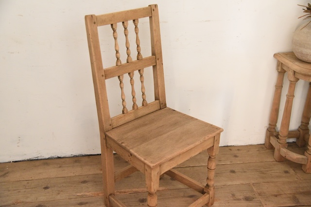 アンティーク　フレンチ　ダイニングチェア　剥離　ロレーヌ　４