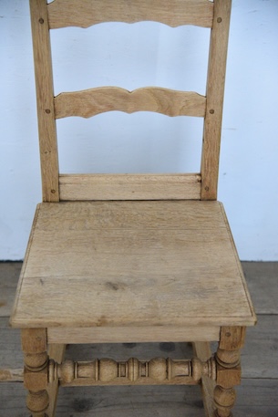 アンティーク　フレンチ　剥離　チャーチチェア　ダイニングチェア　フレンチ　１