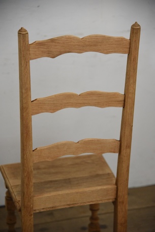 アンティーク　フレンチ　剥離　チャーチチェア　ダイニングチェア　フレンチ　３