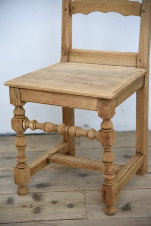 アンティーク　フレンチ　剥離　チャーチチェア　ダイニングチェア　フレンチ　３