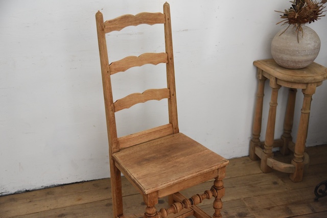 アンティーク　フレンチ　剥離　チャーチチェア　ダイニングチェア　フレンチ　４