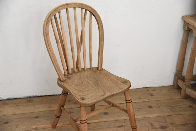 アンティーク　剥離　ウィンザーチェア　イギリス　フープバックチェア　２