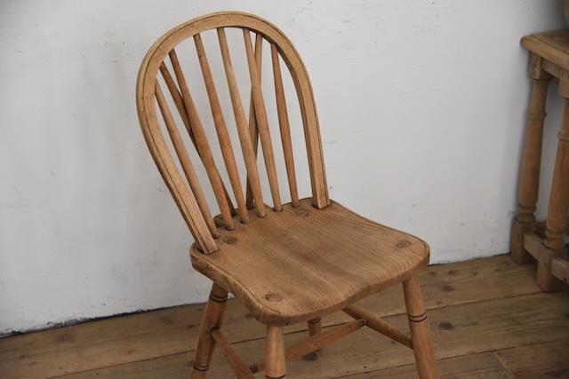 アンティーク　剥離　ウィンザーチェア　イギリス　フープバックチェア　４