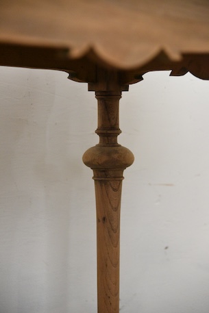 アンティーク　フレンチ　剥離　テーブル　デスク　ディスプレイ