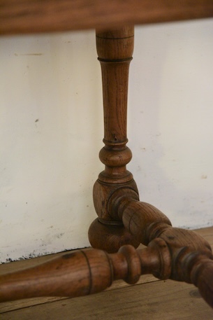 アンティーク　ダイニングテーブル　フレンチ　4人掛け　ディスプレイ