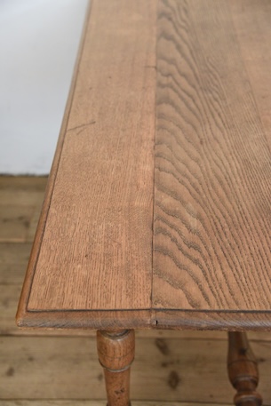 アンティーク　ダイニングテーブル　フレンチ　4人掛け　ディスプレイ