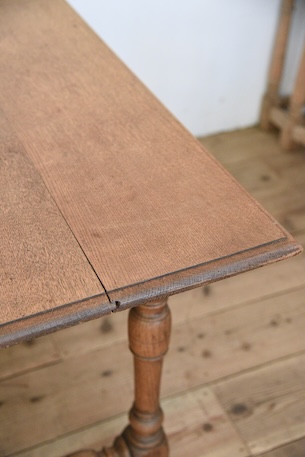 アンティーク　ダイニングテーブル　フレンチ　4人掛け　ディスプレイ