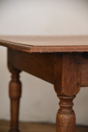 アンティーク　ダイニングテーブル　フレンチ　4人掛け　ディスプレイ