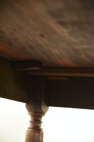 アンティーク　ダイニングテーブル　フレンチ　4人掛け　ディスプレイ