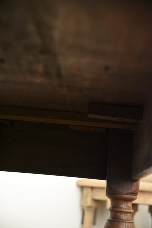 アンティーク　ダイニングテーブル　フレンチ　4人掛け　ディスプレイ