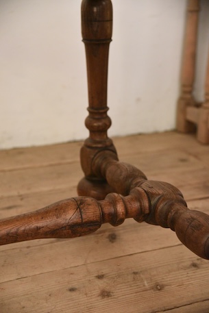 アンティーク　ダイニングテーブル　フレンチ　4人掛け　ディスプレイ