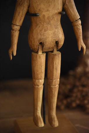 アンティーク　　人形　　木製　ディスプレイ人形　　フランス