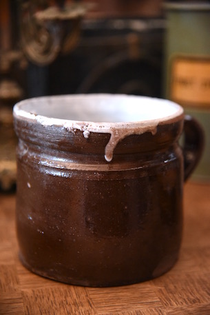 アンティーク　陶器　取手付き　茶色カップジャー