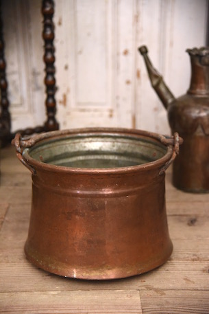 レトロ雑貨 銅製 吊り下げ鍋 吊り下げる持ち手がついたコッパー鍋