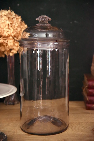 ガラス蓋もの 丸い蓋が可愛らしい円柱ガラスポット