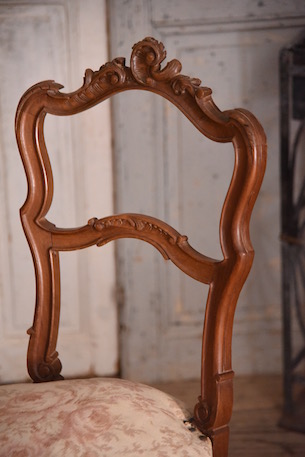 ルイ１５世　チェア　木製　フランス　アンティーク