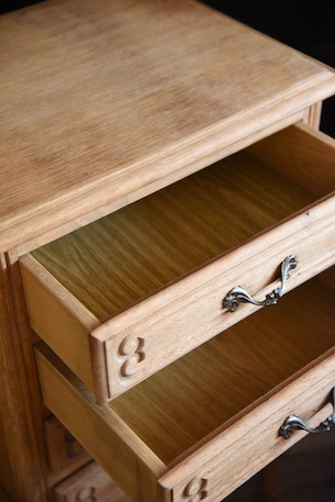 アンティーク　４段チェスト　フレンチ