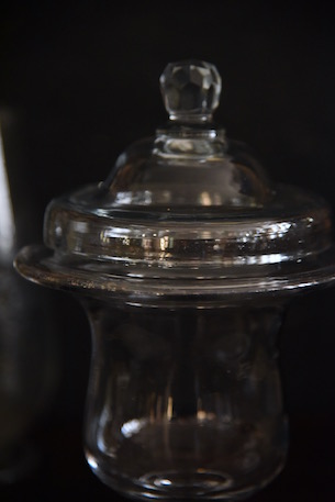 ガラス　ポット　蓋つき　脚付き　フランス　アンティーク