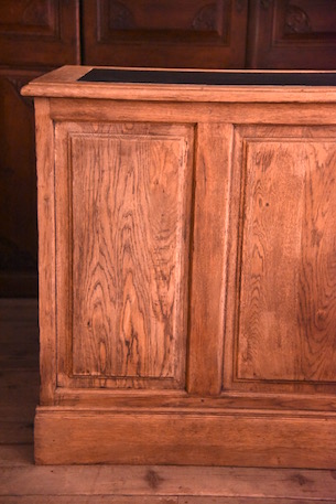 アンティーク　カウンター　デスク　フレンチ　店舗什器　無垢