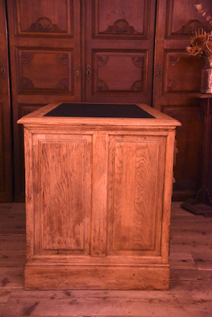 アンティーク　カウンター　デスク　フレンチ　店舗什器　無垢