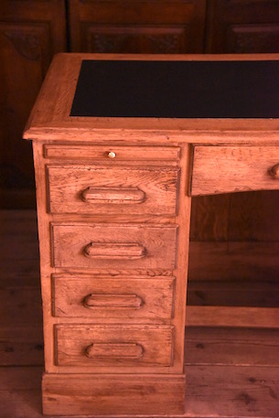 アンティーク　カウンター　デスク　フレンチ　店舗什器　無垢