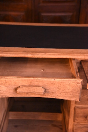 アンティーク　カウンター　デスク　フレンチ　店舗什器　無垢