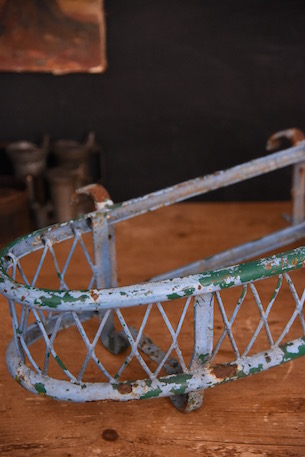 アンティーク　メタル　ペイント　ハンギング　プランターホルダー　フランス