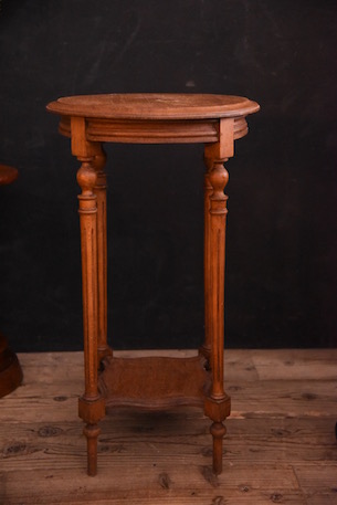 アンティーク　ラウンド　サイドテーブル　フレンチ　木製