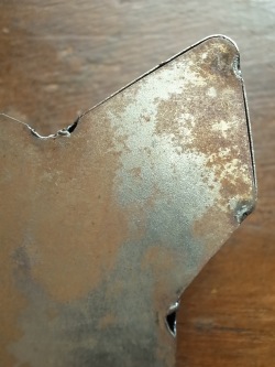 メタル　　レター　アロー