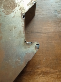 メタル　　レター　アロー